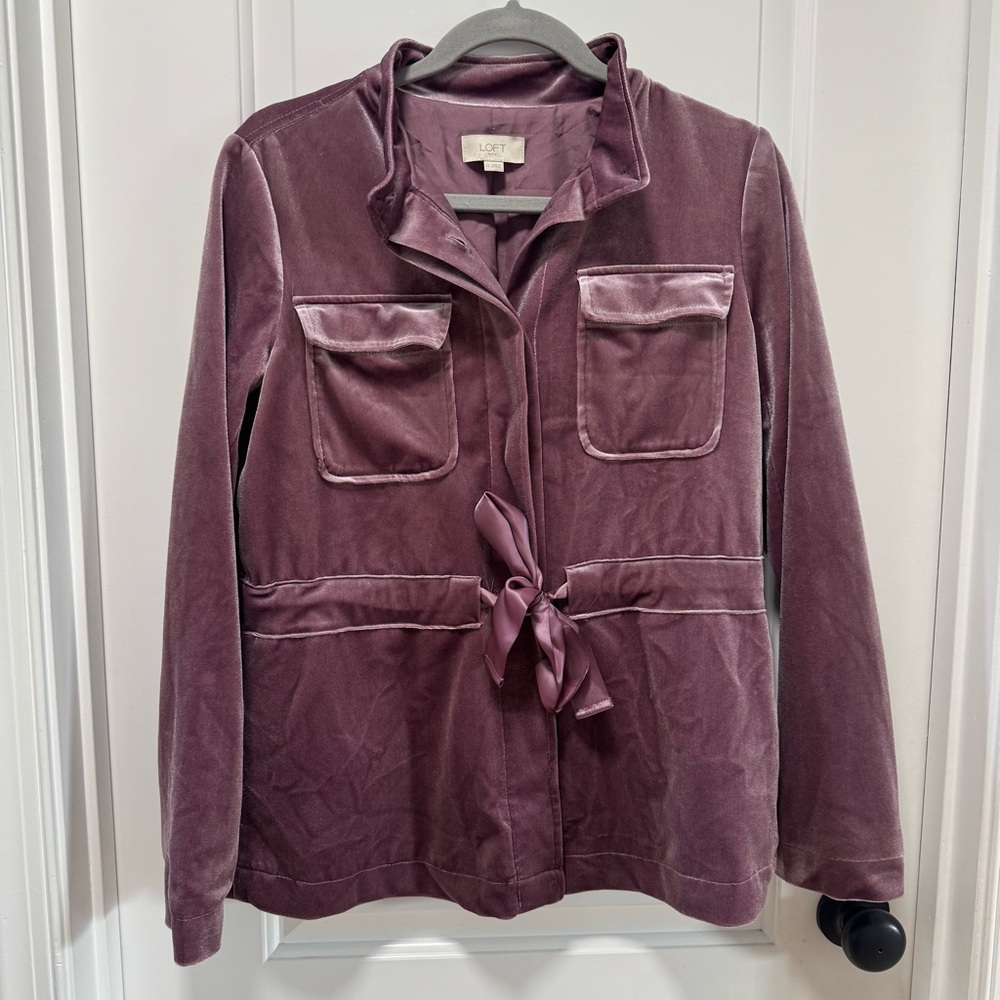 LOFT Velvet Utility Jacket size XS Purple Mauve Satin Belt Pockets Button‎ Front